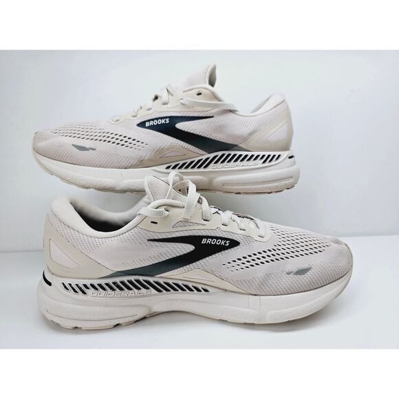 Brooks Men 12 Comfy footwear